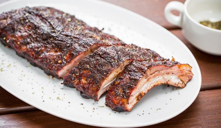 Costillas de cerdo ahumadas con adobo