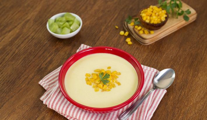 Crema de elote con chayote