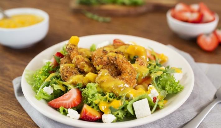 ENSALADA CON CAMARONES Y MANGO