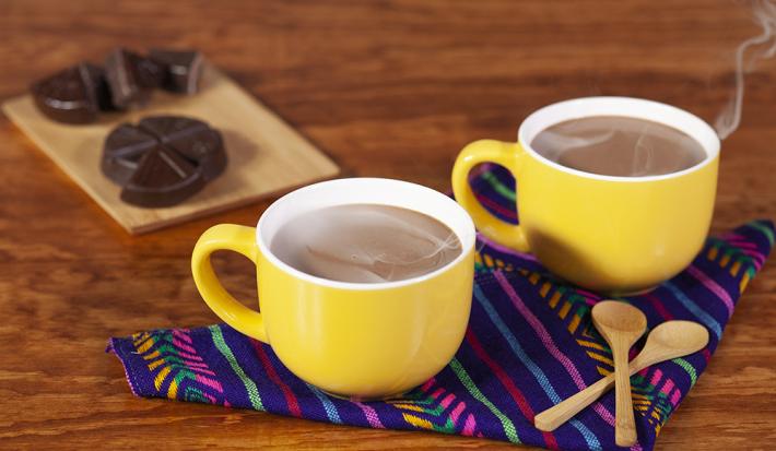 Atole de chocolate con masa