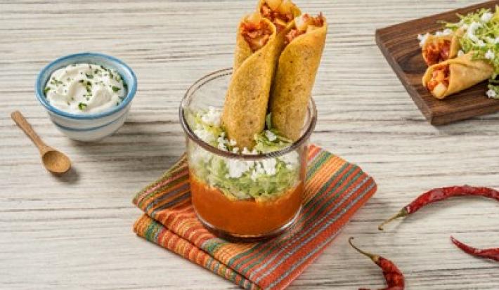 Flautas Ahogadas de Papa con Chorizo