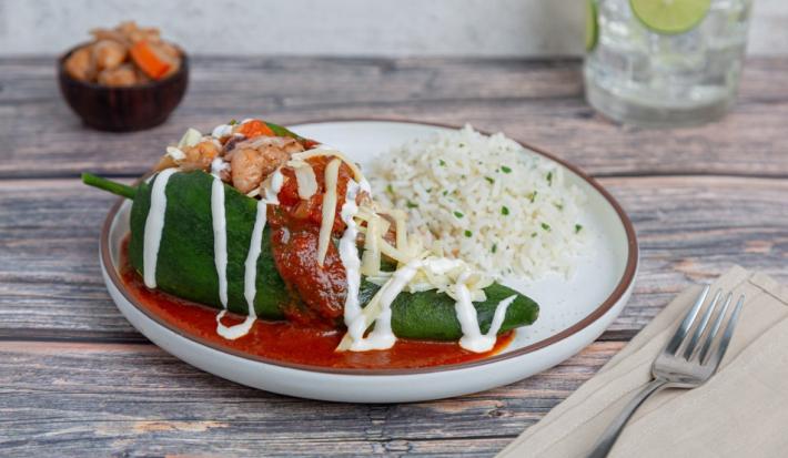 Chiles Rellenos de Mariscos