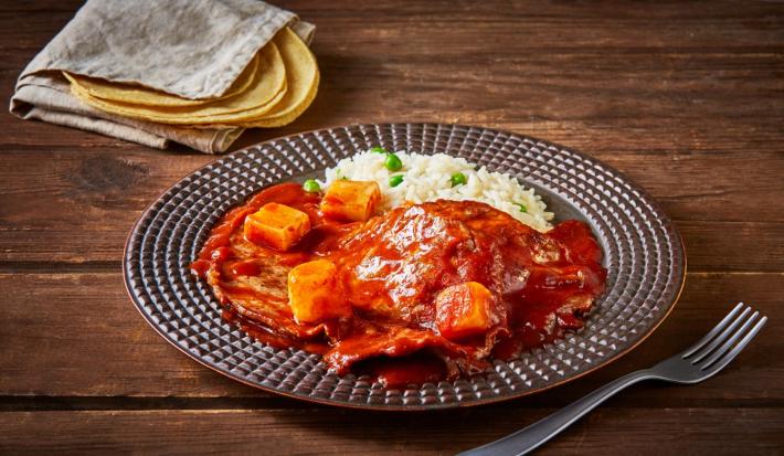 Bistec en salsa pasilla