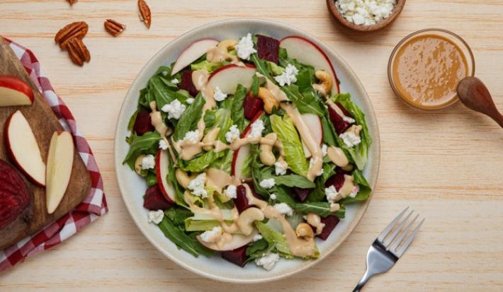 Ensalada de Betabel con Queso de Cabra