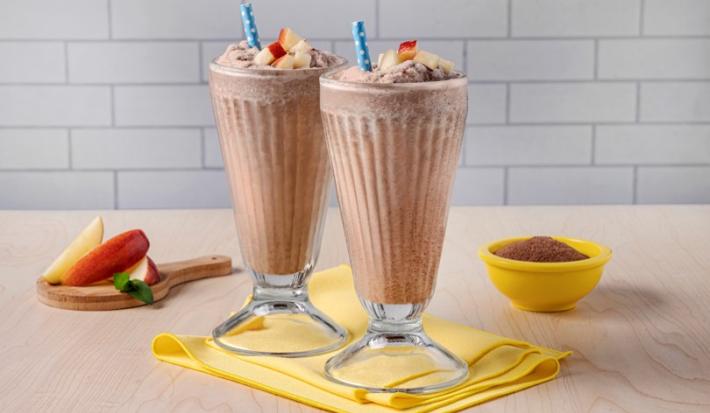 Frappé de chocolate con manzana