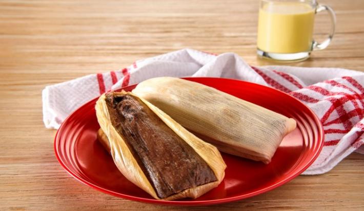 TAMALES de CHOCOLATE preparados con NESTLÉ® Chocolatería