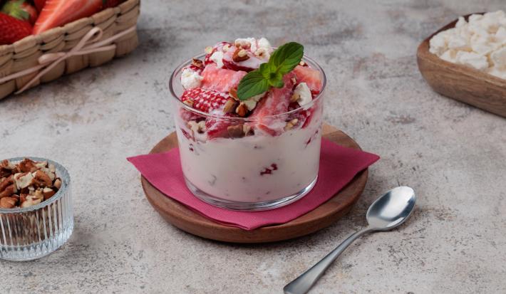 Fresas con Crema y Queso de Cabra