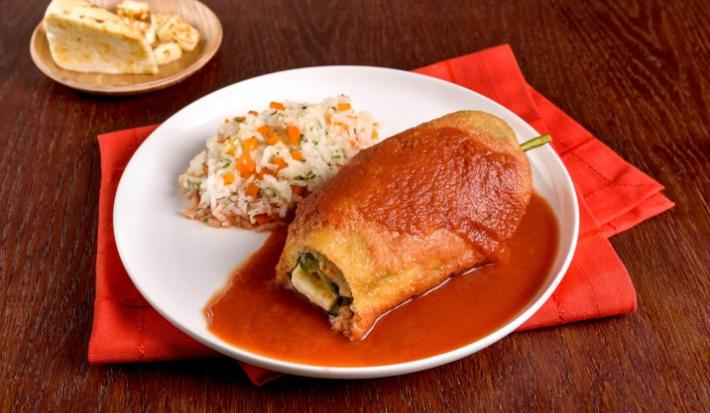 Chile Capeado relleno de Queso