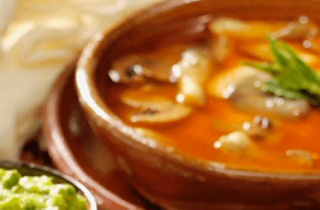 Caldo de hongos y setas | Recetas Nestlé